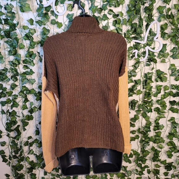 ❤️Say What? Brown & Pink Sweater💎 - Picture 5 of 5